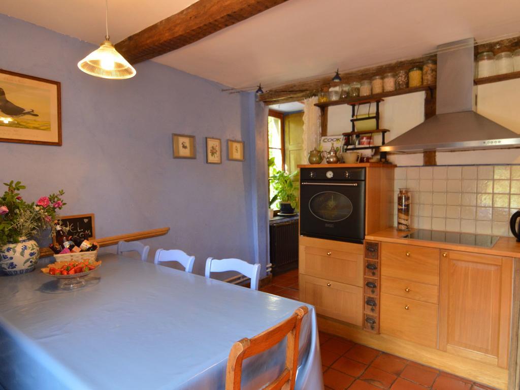 Enchanting Cottage With Terrace Garden Hamoir ภายนอก รูปภาพ